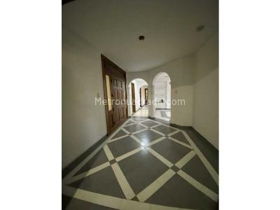 Apartamento de 4 alcobas en venta en San Jose, Santa Marta, 240 m² · foto 6 de 8
