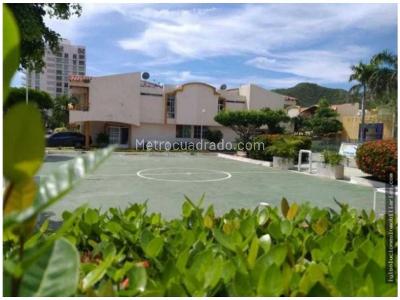 Casa en venta en Rodadero Reservado, Santa Marta · foto 3 de 14