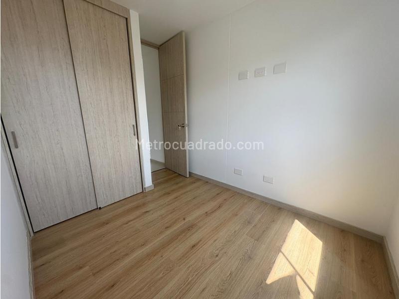 Apartamento nuevo de 3 alcobas con balcón en Envigado (Trianon) - 8