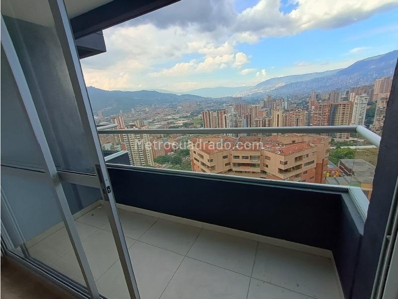 Apartamento moderno de 3 habitaciones con vista panorámica en Las Lomitas - 8