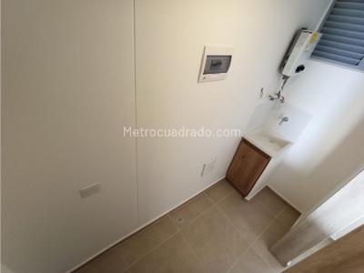 Apartamento de 1 alcoba en arriendo en Villa Carlota, Medellín, 55 m² · foto 10 de 20