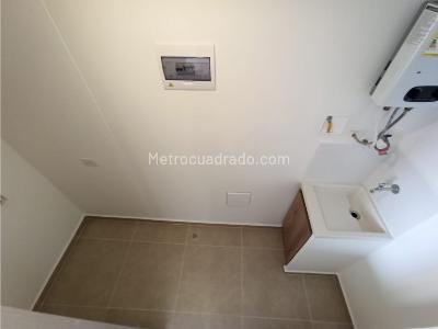 Apartamento de 1 alcoba en arriendo en Villa Carlota, Medellín, 55 m² · foto 11 de 20