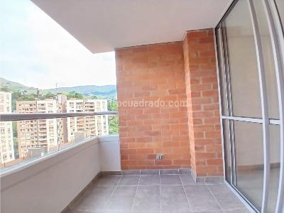 Apartamento de 3 alcobas en arriendo en El Trianon, Envigado, 81 m² · foto 5 de 20