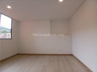 Apartamento de 3 alcobas en arriendo en El Trianon, Envigado, 81 m² · foto 7 de 20
