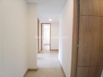 Apartamento de 3 alcobas en arriendo en El Trianon, Envigado, 81 m² · foto 17 de 20