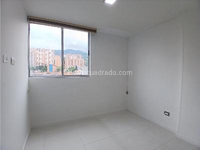 Apartamento de 3 alcobas en arriendo en Manuel Restrespo, Sabaneta, 78 m² · foto 13 de 20