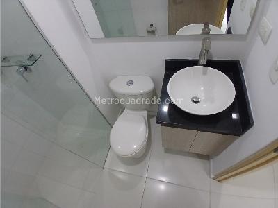 Apartamento de 3 alcobas en arriendo en Manuel Restrespo, Sabaneta, 78 m² · foto 18 de 20