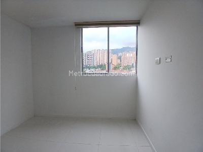 Apartamento de 3 alcobas en arriendo en Manuel Restrespo, Sabaneta, 78 m² · foto 8 de 20
