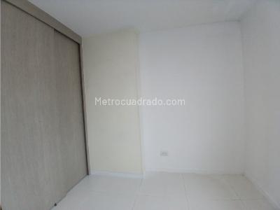 Apartamento de 3 alcobas en arriendo en Manuel Restrespo, Sabaneta, 78 m² · foto 9 de 20