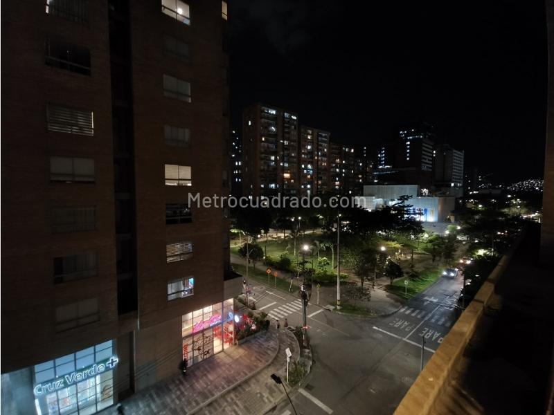 Brand-New 2BR Apartment with Balcony in El Poblado