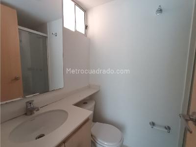 Apartamento de 3 alcobas en arriendo en San Remo, Sabaneta, 70 m² · foto 4 de 20