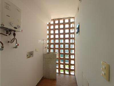 Apartamento de 3 alcobas en arriendo en San Remo, Sabaneta, 70 m² · foto 18 de 20