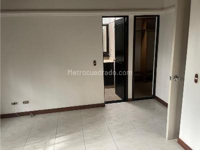 Casa de 4 alcobas en arriendo en Prados De Sabaneta, Sabaneta, 144 m² · foto 10 de 20