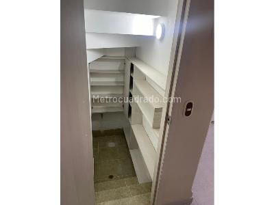 Casa de 4 alcobas en arriendo en Prados De Sabaneta, Sabaneta, 144 m² · foto 13 de 20