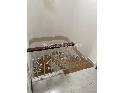 Casa de 4 alcobas en arriendo en Prados De Sabaneta, Sabaneta, 144 m² · foto 17 de 20