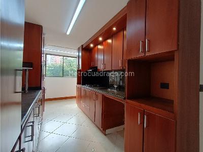 Apartment for rent in Santa Maria De Los Angeles, Medellín