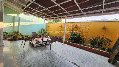 Casa de 3 alcobas en venta en La Castellana, Montería, 250 m² · foto 7 de 13