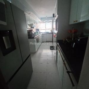 Apartamento en venta en Quintas De Santa Barbara, Bogotá · foto 18 de 20