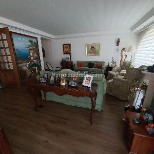 Apartamento en venta en Quintas De Santa Barbara, Bogotá · foto 4 de 20