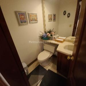 Apartamento en venta en Quintas De Santa Barbara, Bogotá · foto 6 de 20