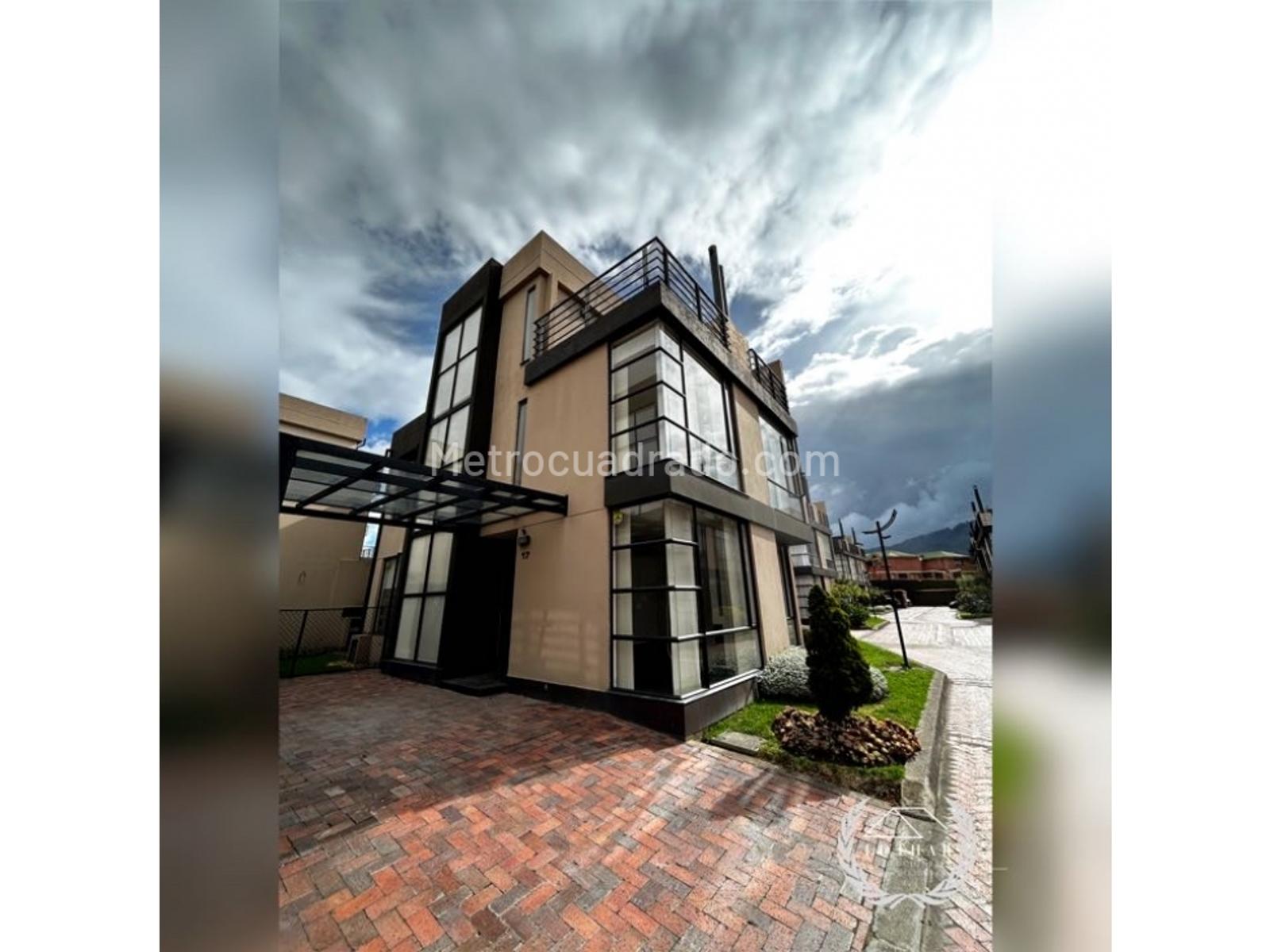 Venta de Casa en Rio frio Chía 16217M4658904