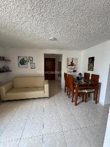 Apartamento de 3 alcobas en venta en Altos De La Floresta, Bucaramanga, 76 m² · foto 11 de 18