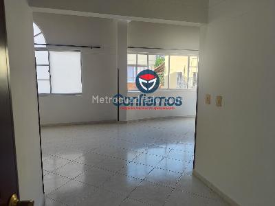 Casa de 5 alcobas en arriendo en Anillo Vial Prados De Cañaveral, Floridablanca, 200 m² · foto 18 de 20