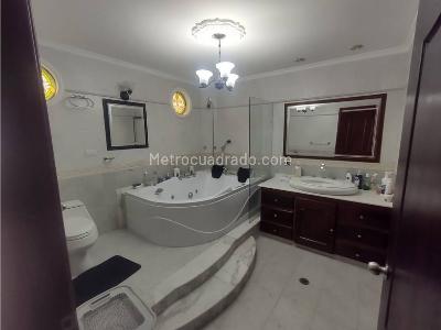 Casa de 5 alcobas en venta en El Ingenio, Cali, 650 m² · foto 10 de 10
