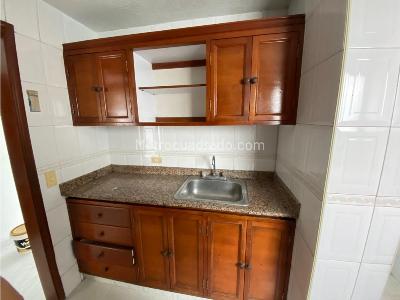 Apartamento en venta en Capri, Cali · foto 3 de 15