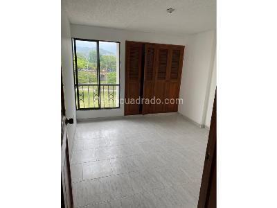 Apartamento en venta en Capri, Cali · foto 8 de 15
