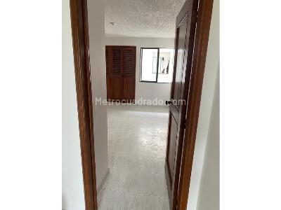 Apartamento en venta en Capri, Cali · foto 9 de 15