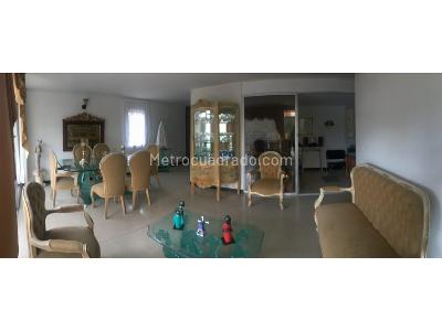 Apartamento de 3 alcobas en venta en La Flora, Cali, 174 m² · foto 5 de 14