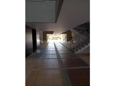 Apartamento de 3 alcobas en venta en La Flora, Cali, 174 m² · foto 10 de 14