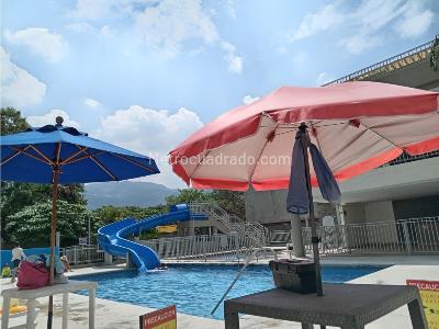 Apartamento de 3 alcobas en venta en La Flora, Cali, 174 m² · foto 11 de 14