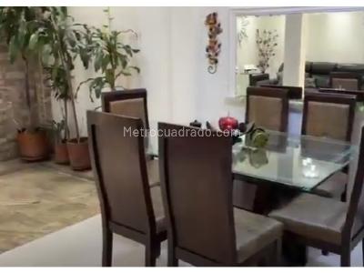 Casa de 4 alcobas en venta en Valle Del Lili, Cali, 233 m² · foto 2 de 19