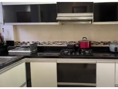 Casa de 4 alcobas en venta en Valle Del Lili, Cali, 233 m² · foto 4 de 19
