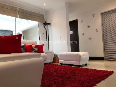 Casa de 5 alcobas en venta en Pampa Linda, Cali, 282 m² · foto 2 de 20