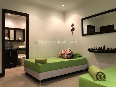 Casa de 5 alcobas en venta en Pampa Linda, Cali, 282 m² · foto 4 de 20