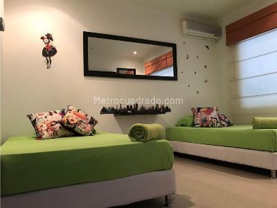 Casa de 5 alcobas en venta en Pampa Linda, Cali, 282 m² · foto 9 de 20