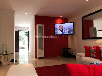 Casa de 5 alcobas en venta en Pampa Linda, Cali, 282 m² · foto 14 de 20