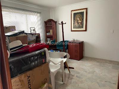 Casa de 5 alcobas en venta en Quintas De Don Simon, Cali, 256 m² · foto 6 de 20