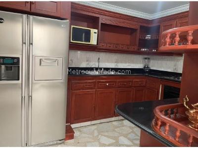 Casa de 5 alcobas en venta en Quintas De Don Simon, Cali, 256 m² · foto 7 de 20