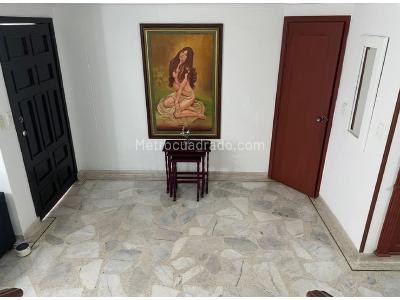 Casa de 5 alcobas en venta en Quintas De Don Simon, Cali, 256 m² · foto 12 de 20