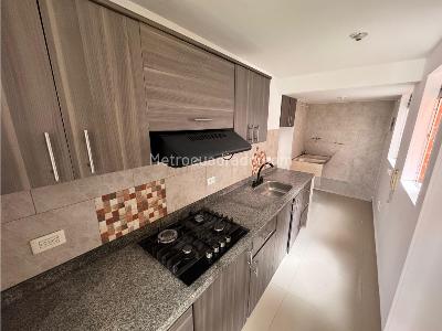 Apartamento de 3 alcobas en venta en Valle Del Lili, Cali, 90 m² · foto 2 de 10