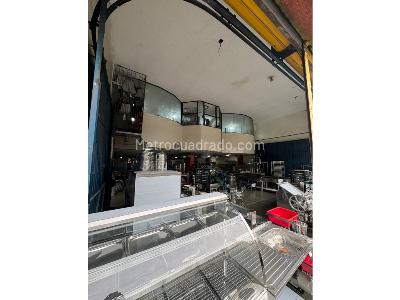 Casa de 5 alcobas en venta en Obrero, Cali, 676 m² · foto 2 de 20