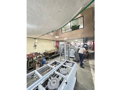 Casa de 5 alcobas en venta en Obrero, Cali, 676 m² · foto 8 de 20