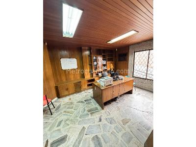 Casa de 5 alcobas en venta en Obrero, Cali, 676 m² · foto 19 de 20