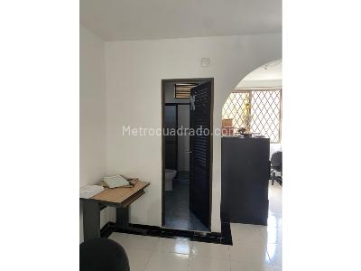 Casa de 3 alcobas en venta en Santa Anita, Cali, 450 m² · foto 6 de 20