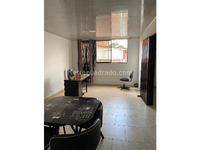 Casa de 3 alcobas en venta en Santa Anita, Cali, 450 m² · foto 15 de 20