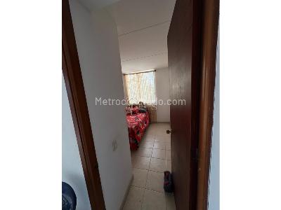 Apartamento de 3 alcobas en venta en Primero De Mayo, Cali, 83 m² · foto 12 de 19